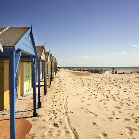 Panoramic Sea Views In Beachfront Apt W Balcony Bognor Regis Exteriér fotografie